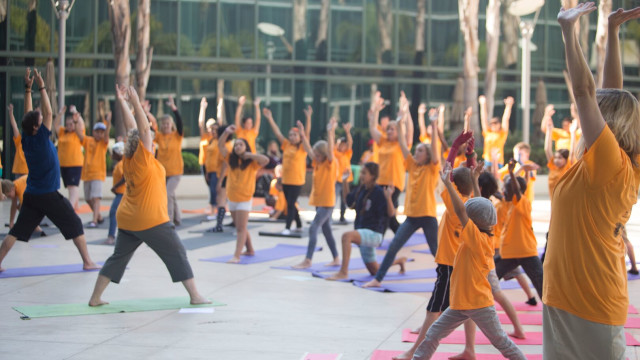 Miracle_Of_Yoga_For_Burn_Survivors